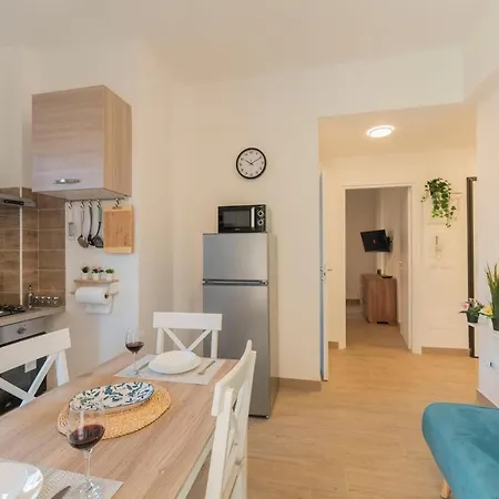 A 10 Min Da Sant'orsola - Interno 12 Design E Comfort *