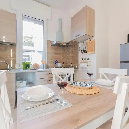 A 10 Min Da Sant'orsola - Interno 12 Design E Comfort Appartement *
