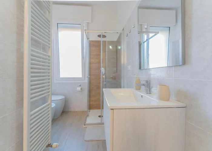 A 10 Min Da Sant'orsola - Interno 12 Design E Comfort Bolonha