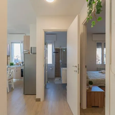 Apartmán A 10 Min Da Sant'orsola - Interno 12 Design E Comfort *