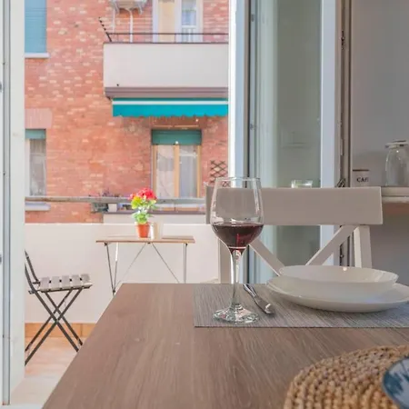 A 10 Min Da Sant'orsola - Interno 12 Design E Comfort Apartmán *