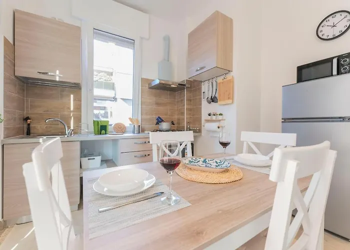 A 10 Min Da Sant'orsola - Interno 12 Design E Comfort Apartman *