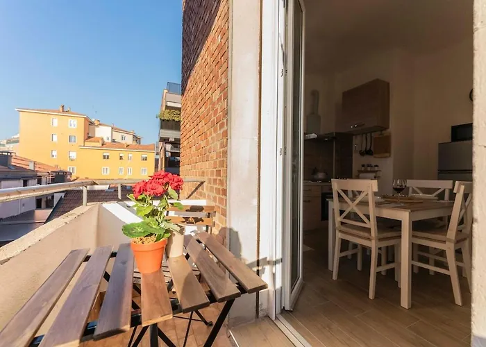 A 10 Min Da Sant'orsola - Interno 12 Design E Comfort Apartman Bologna